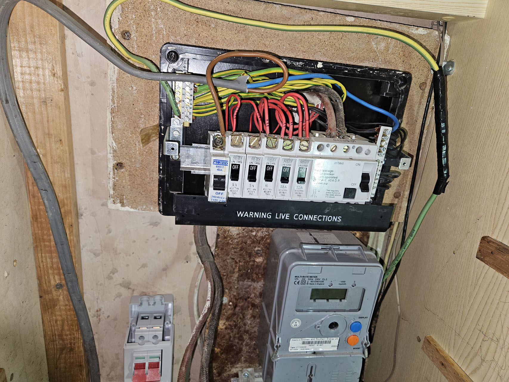 Consumer unit before1